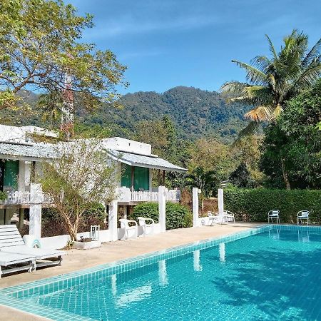 ホテル Capital O 75411 Navagio​ Boutique​ Koh​ Chang​ トラート エクステリア 写真