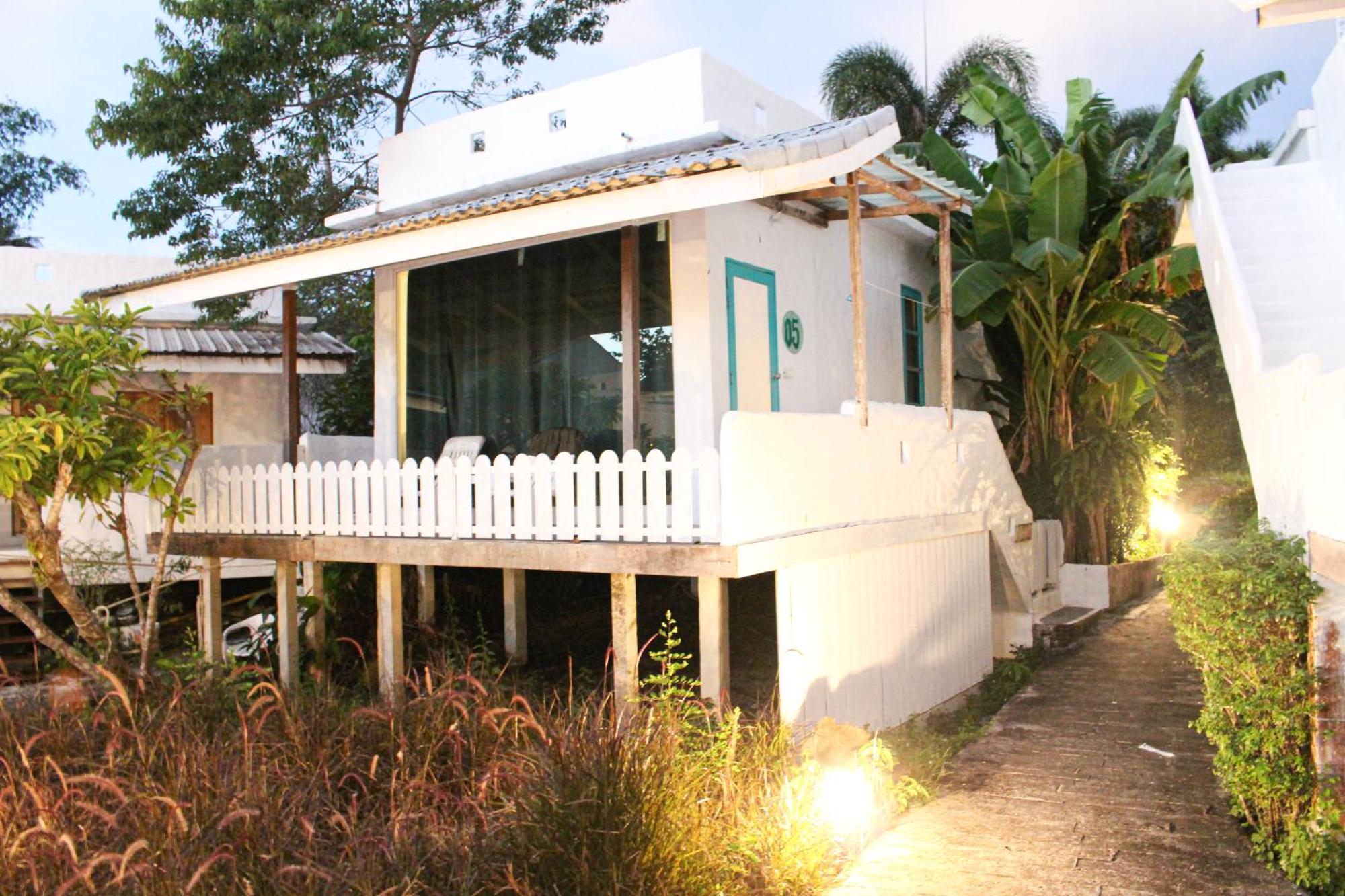 ホテル Capital O 75411 Navagio​ Boutique​ Koh​ Chang​ トラート エクステリア 写真