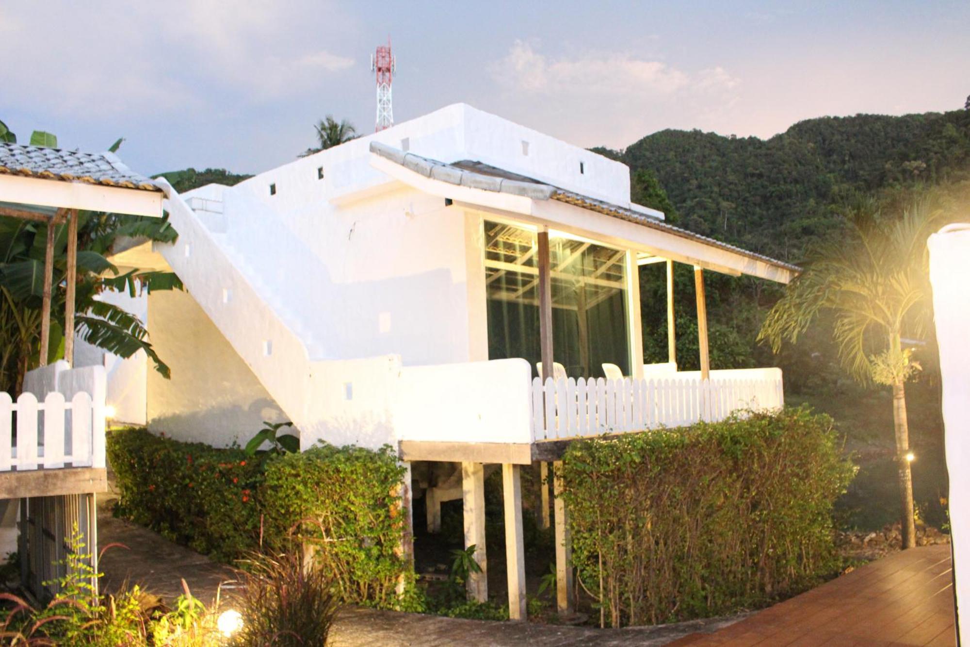 ホテル Capital O 75411 Navagio​ Boutique​ Koh​ Chang​ トラート エクステリア 写真