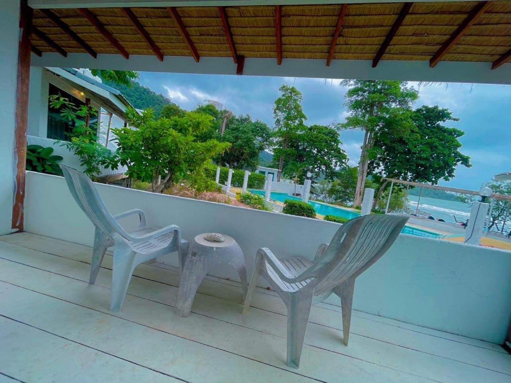 ホテル Capital O 75411 Navagio​ Boutique​ Koh​ Chang​ トラート エクステリア 写真